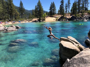 Zephyr Cove first level 1 Bed: close to everything bike, ski, swim!